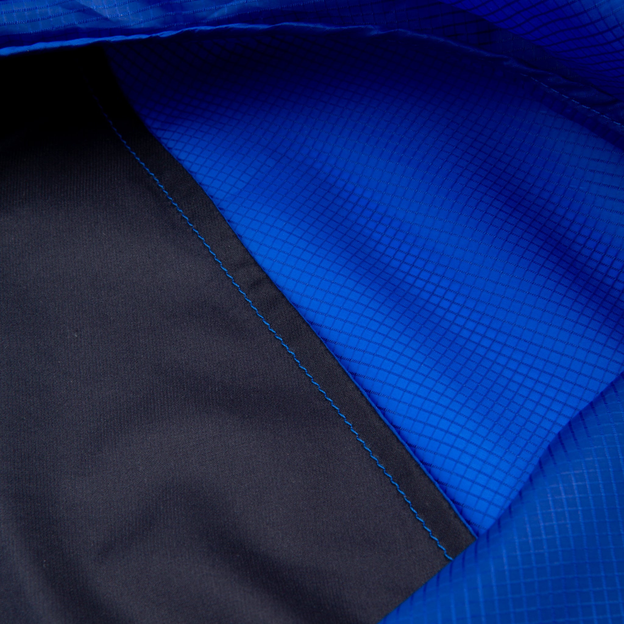 210000045730-arcteryx-m_norvan_windshell_hoody-blue-d3